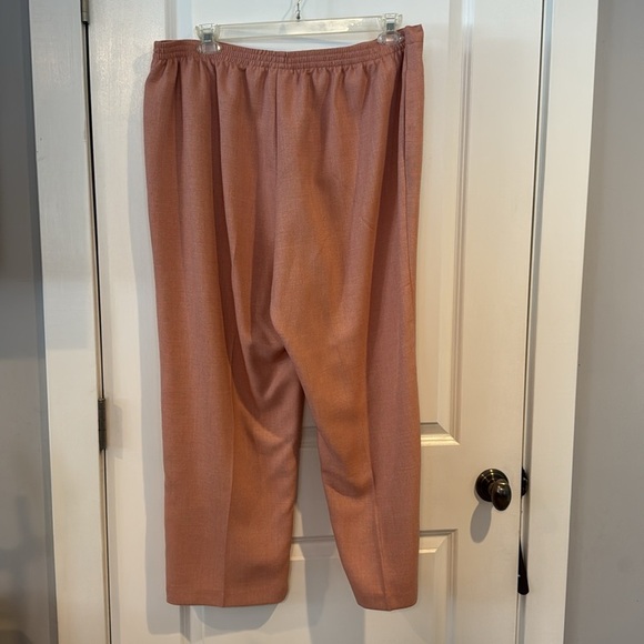 Alfred Dunner 2 pair Classic pull on pants trousers slacks Pink and Brown 18 18W - Picture 6 of 15